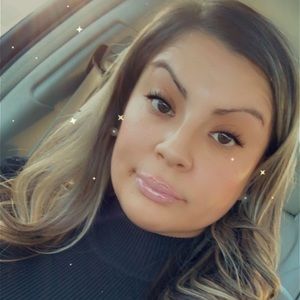 Meet your Posher, Jasmine
